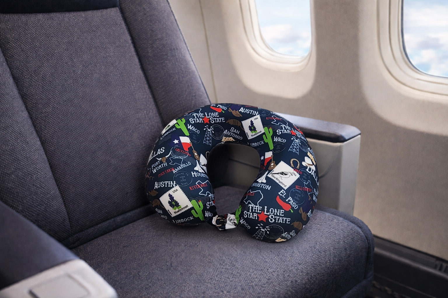 Memory Foam Travel Neck Pillow – State Prints – Wolf Essentials