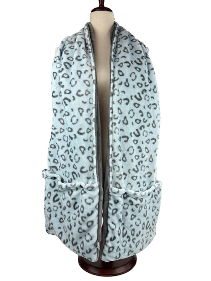 AnyWear Collection: CozyCarry Recycled Fleece Scarf - 6 pockets - 4 Colors Available